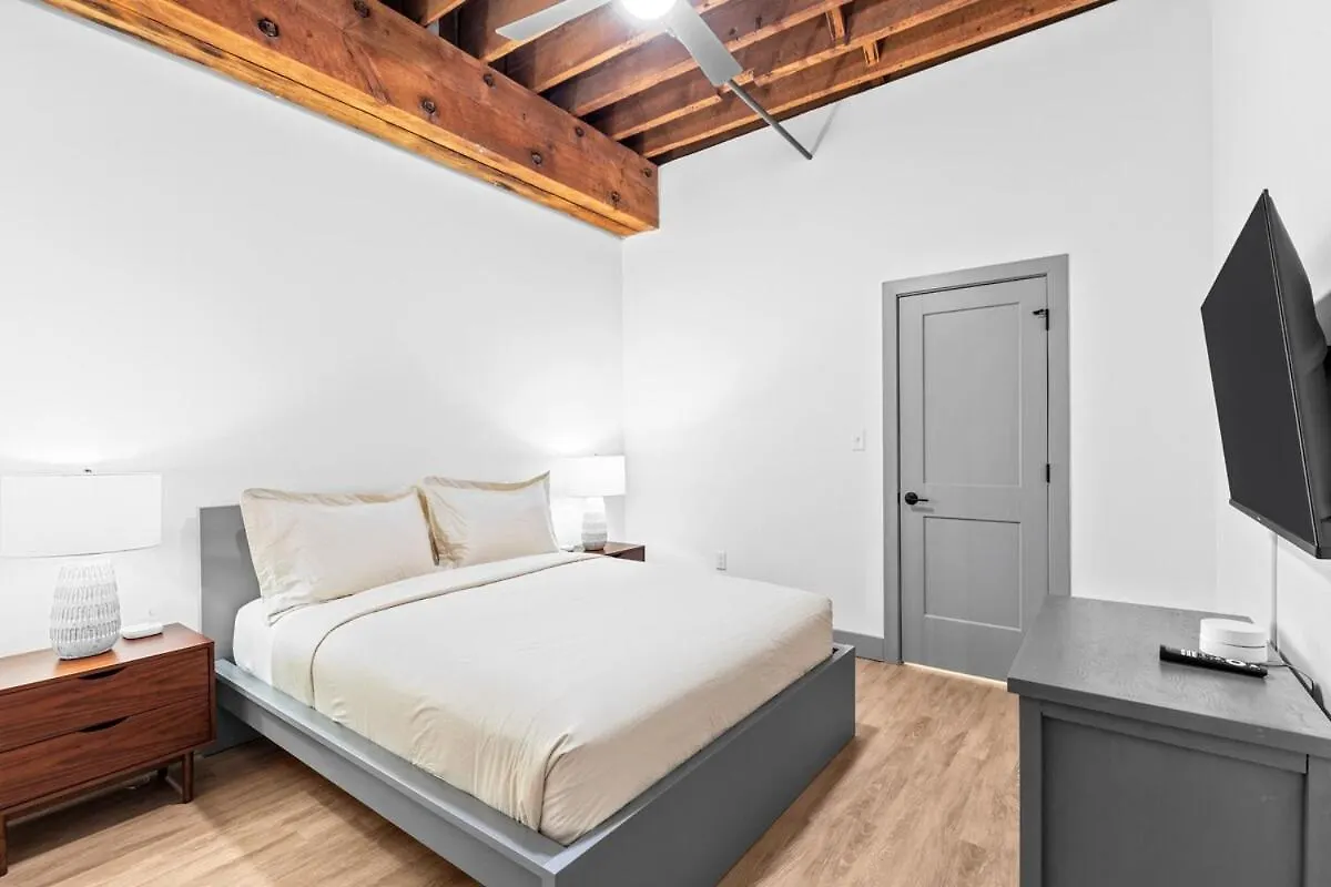 Stunning River View - Walk To Arch & Coffee Saint Louis Apartment